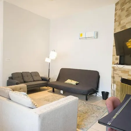 Crew Suite 4B2B In Round Rock